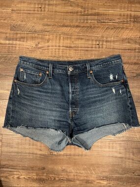 Levi’s 501 denim shorts